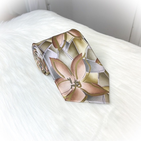 💕Absolutely Stunning Floral Jerry Garcia Mens Silk Necktie💕 - Picture 9 of 13